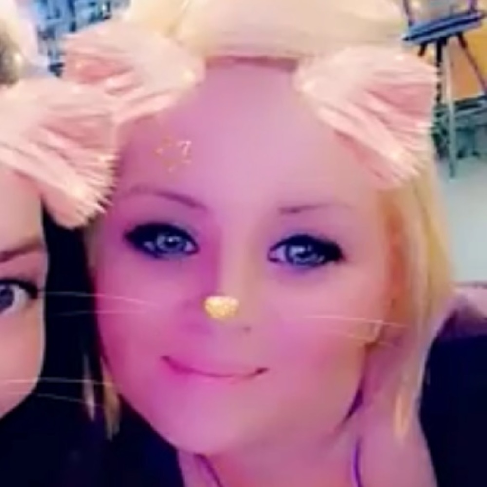 Meet your Posher, Amanda